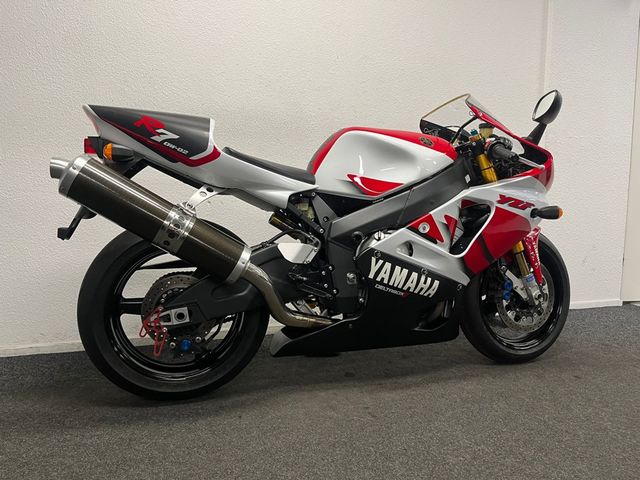 yamaha - yzf-r7-ow-02