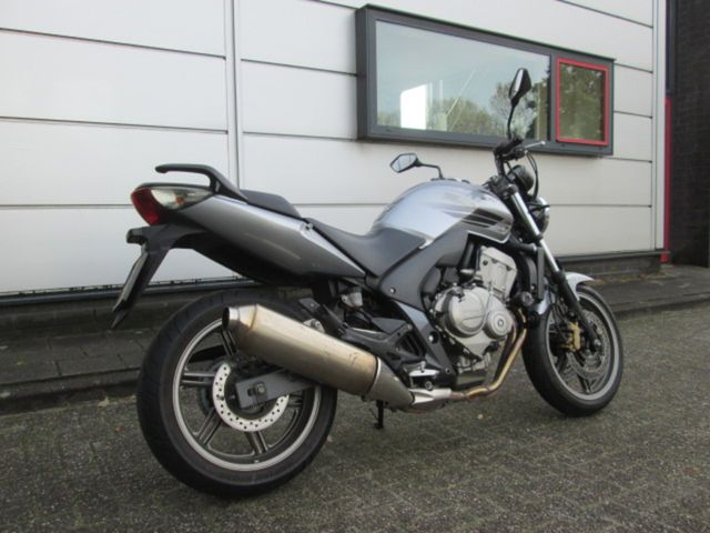 honda - cbf-600-n-abs