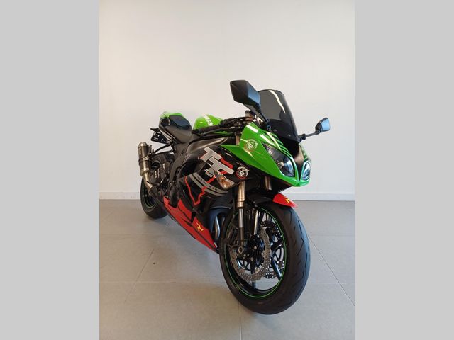 kawasaki - zx-6r-ninja