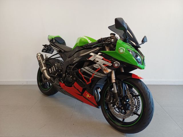 kawasaki - zx-6r-ninja