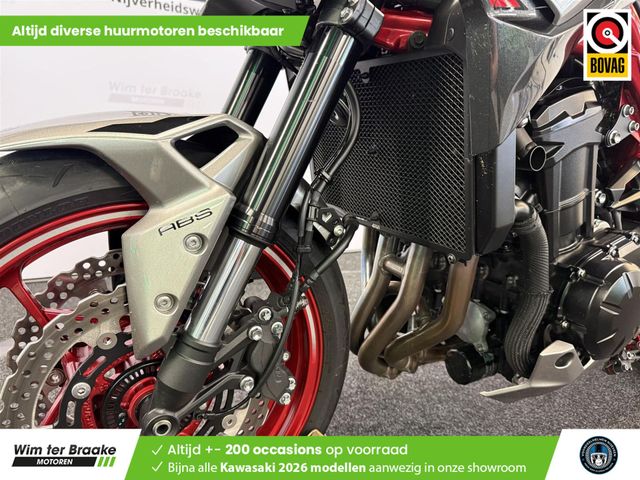 kawasaki - z900