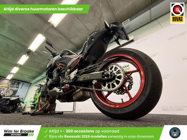 kawasaki - z900