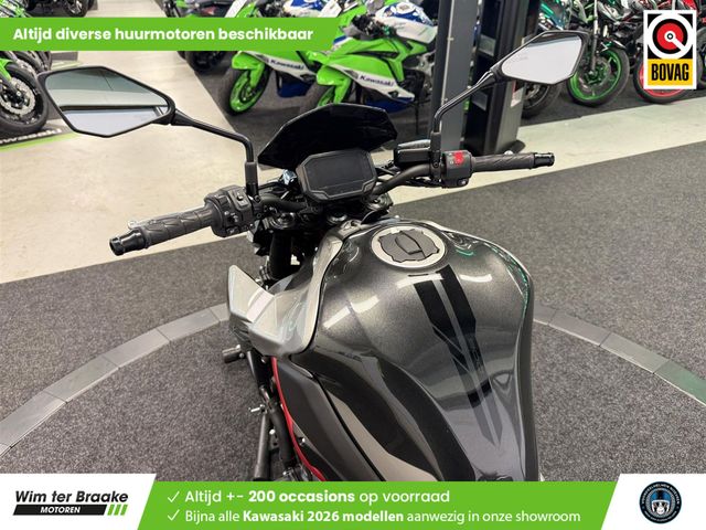 kawasaki - z900