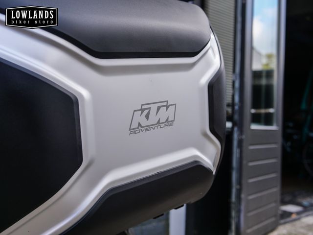 ktm - 1290-super-adventure-s