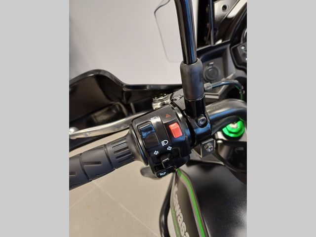 kawasaki - versys-650-abs