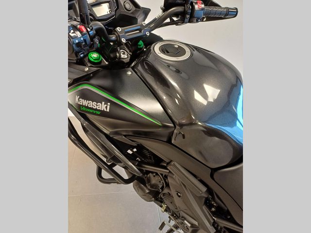 kawasaki - versys-650-abs