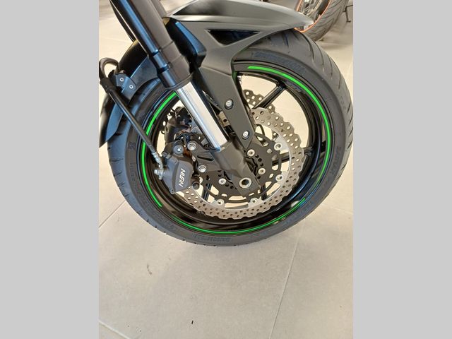 kawasaki - versys-650-abs