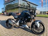BMW F 900 R