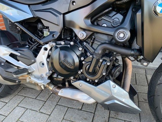 bmw - f-900-r