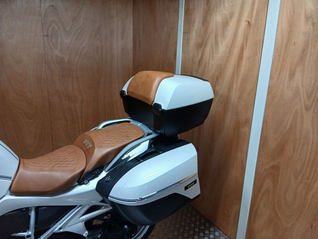 bmw - r-1250-rt