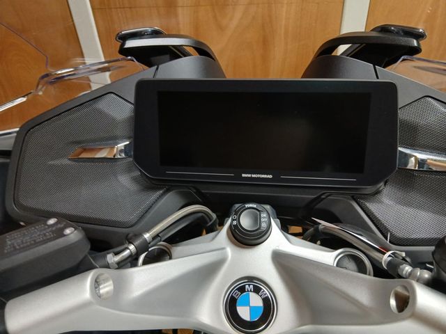 bmw - r-1250-rt