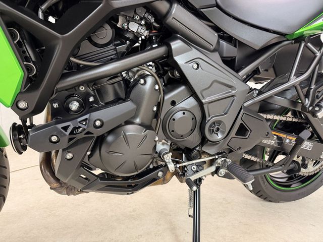 kawasaki - versys-650-grand-tourer