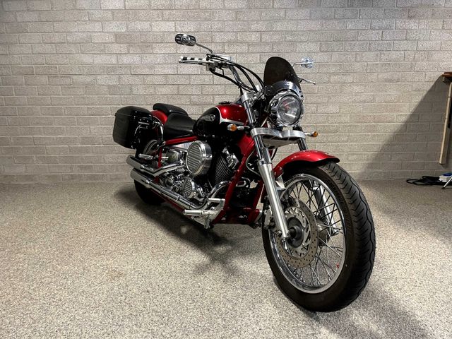 yamaha - xvs-650-dragstar