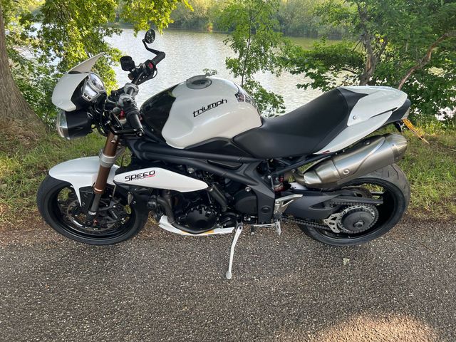 triumph - speed-triple
