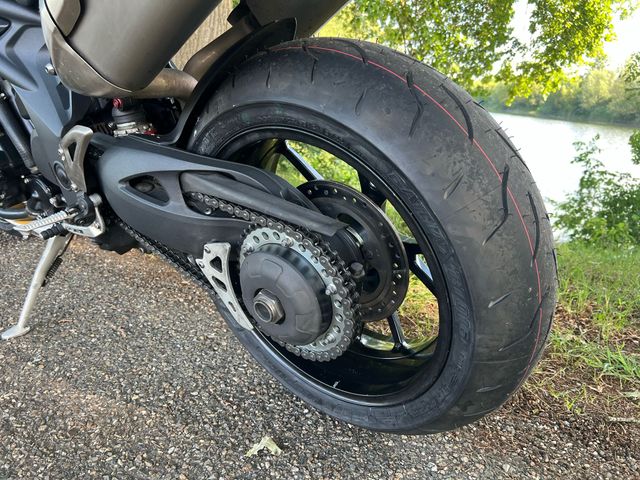 triumph - speed-triple
