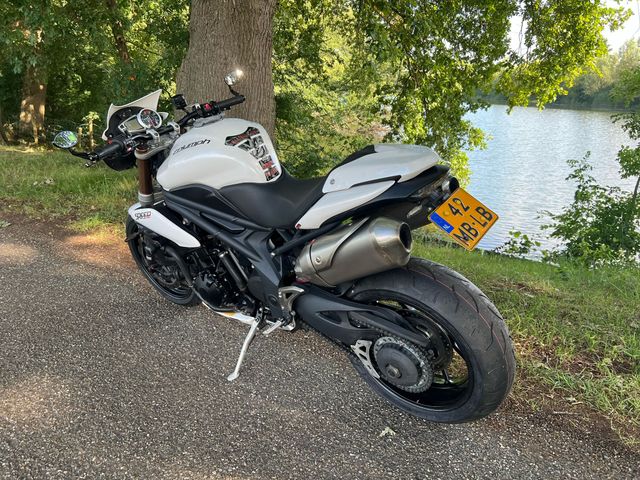 triumph - speed-triple