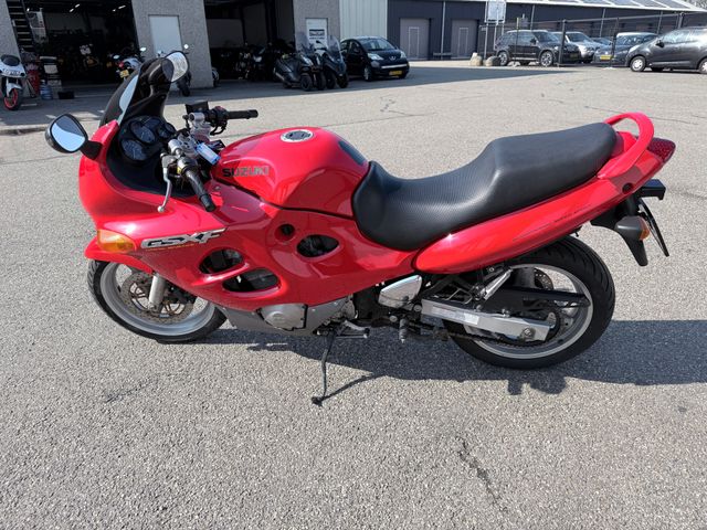 suzuki - gsx-600-f