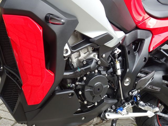 bmw - s-1000-xr