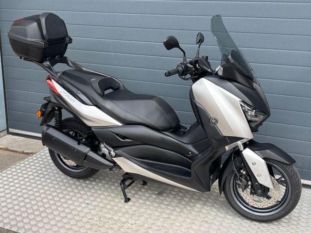 yamaha - x-max-300-abs