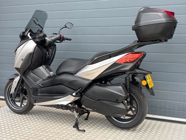 yamaha - x-max-300-abs