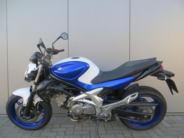 suzuki - gladius-abs