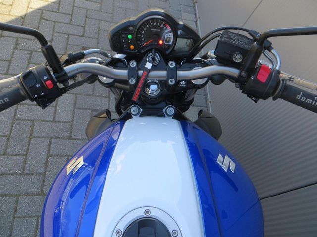 suzuki - gladius-abs