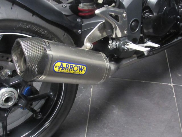 triumph - speed-triple
