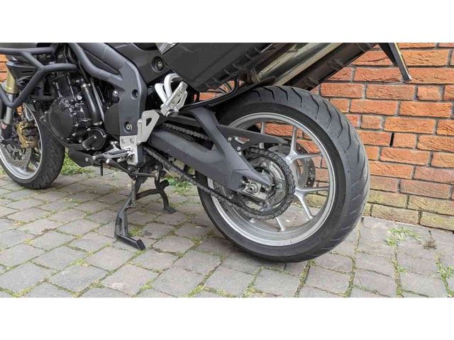 triumph - tiger-1050-abs