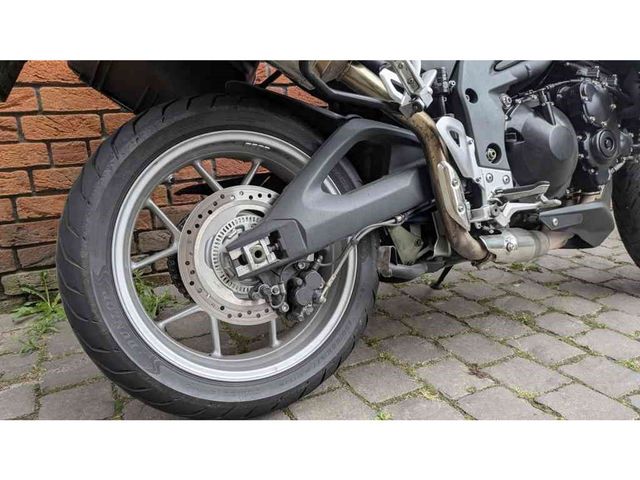 triumph - tiger-1050-abs