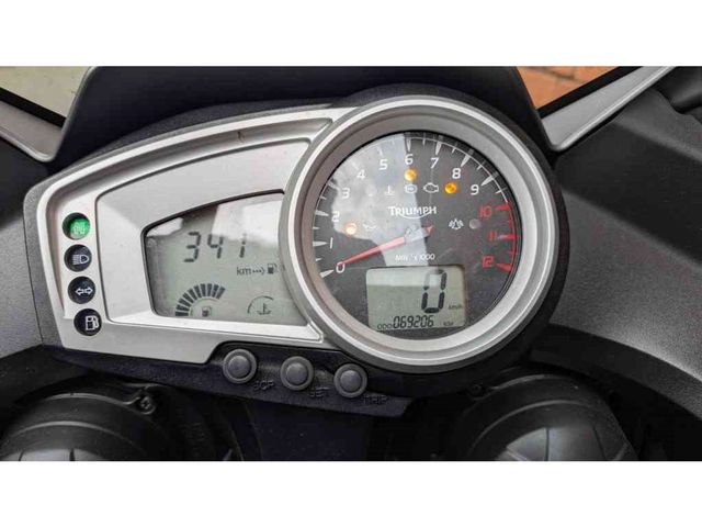 triumph - tiger-1050-abs