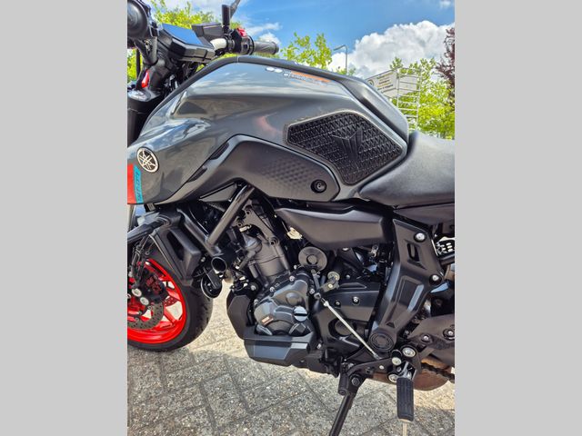 yamaha - mt-07-abs