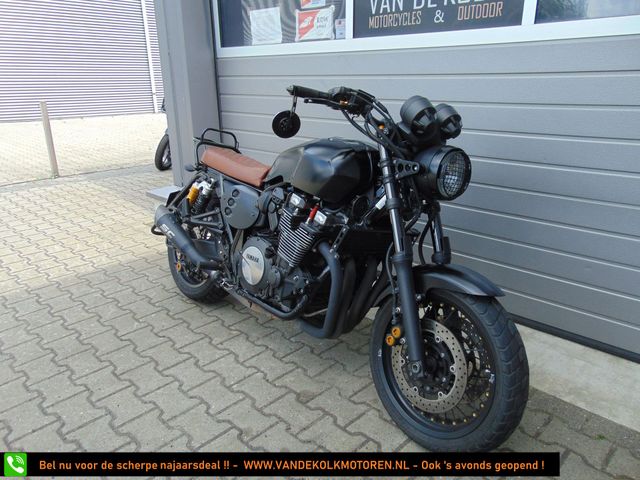 yamaha - xjr-1300-racer