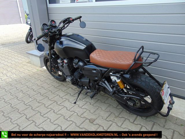 yamaha - xjr-1300-racer