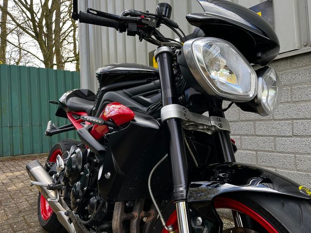 triumph - street-triple-rx-abs