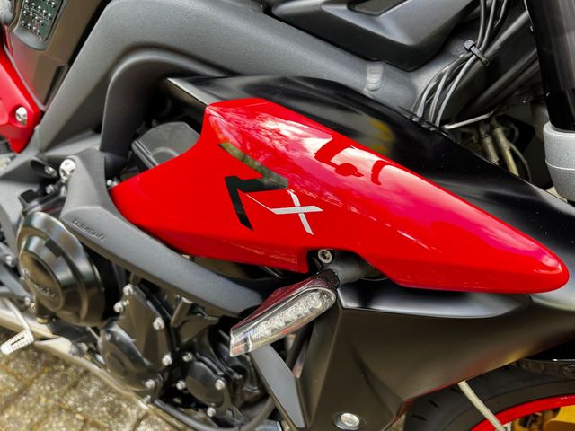 triumph - street-triple-rx-abs