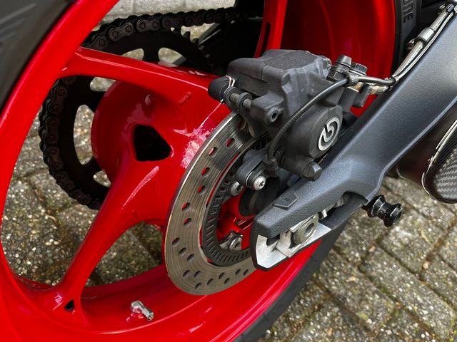 triumph - street-triple-rx-abs