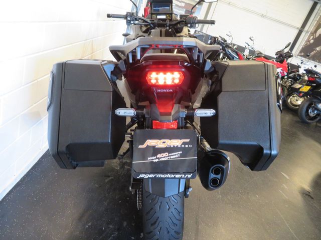 honda - nt-1100