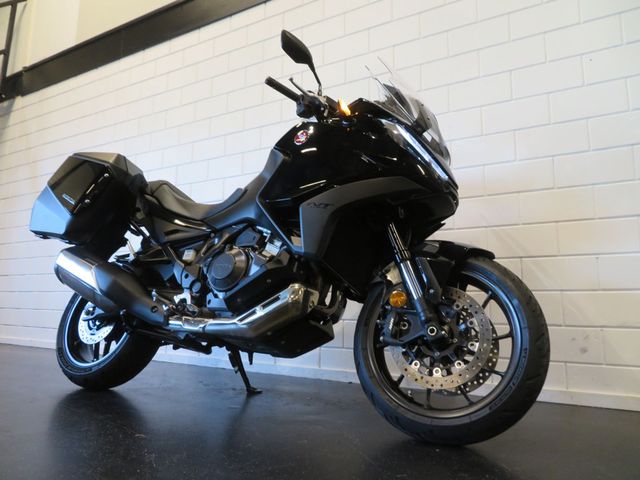 honda - nt-1100