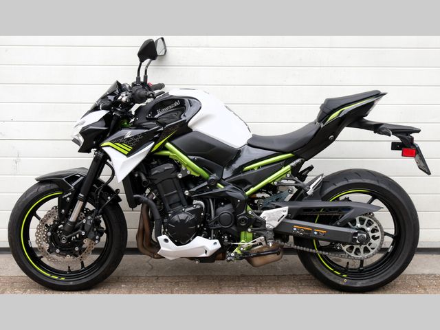 kawasaki - z900