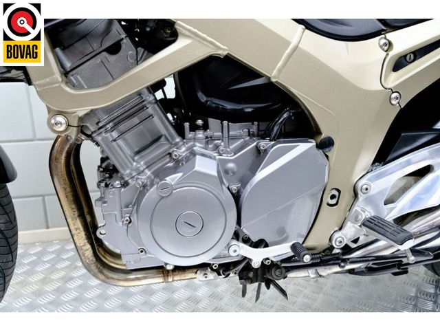 yamaha - tdm-900