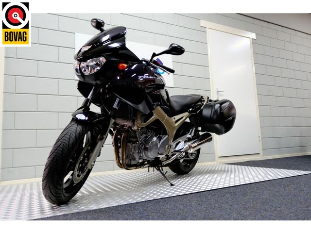 yamaha - tdm-900