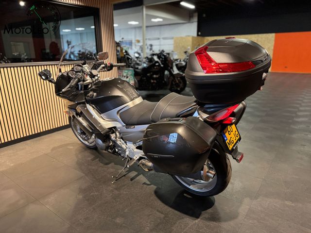 yamaha - fjr-1300