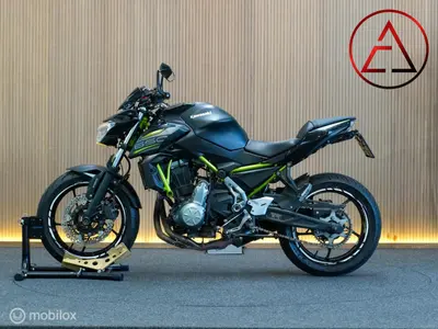 KAWASAKI Z650 – foto 2