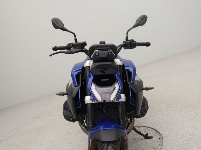 bmw - r-1300-r