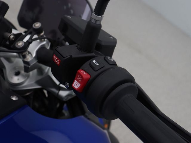 bmw - r-1300-r