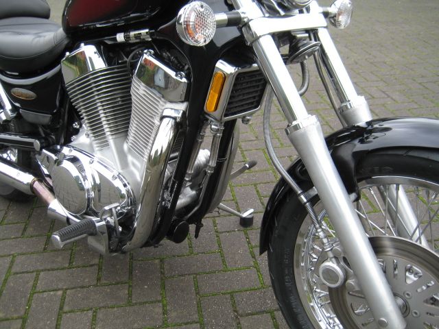 suzuki - vs-1400-intruder