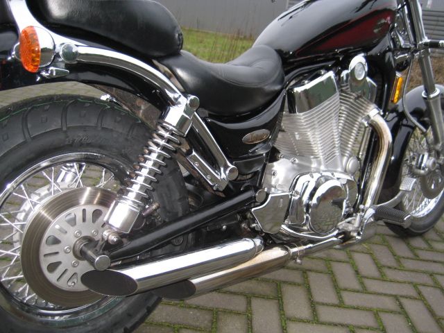 suzuki - vs-1400-intruder