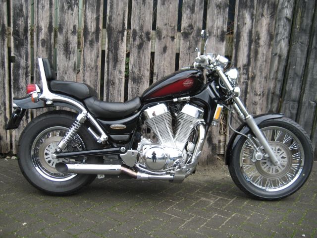 suzuki - vs-1400-intruder