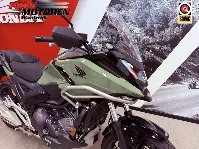 honda - nc-750-s-dct