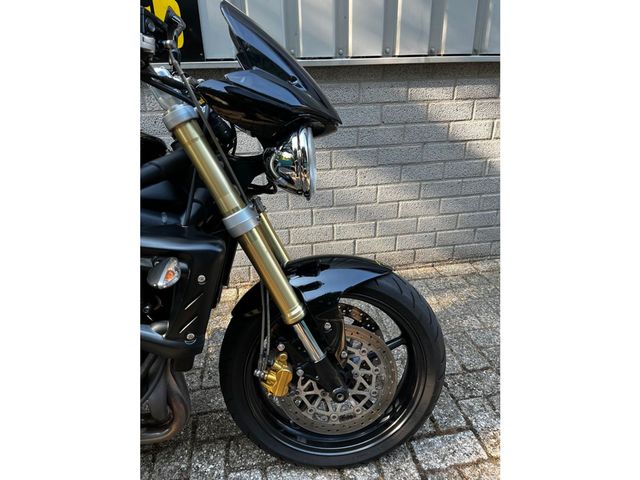 triumph - street-triple
